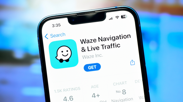 Waze Just Gave You 6 More Reasons to Ditch Google Maps