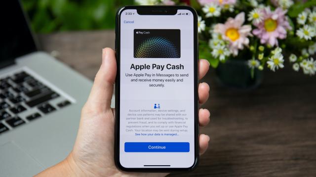 How to Pay Someone With Apple Pay Cash