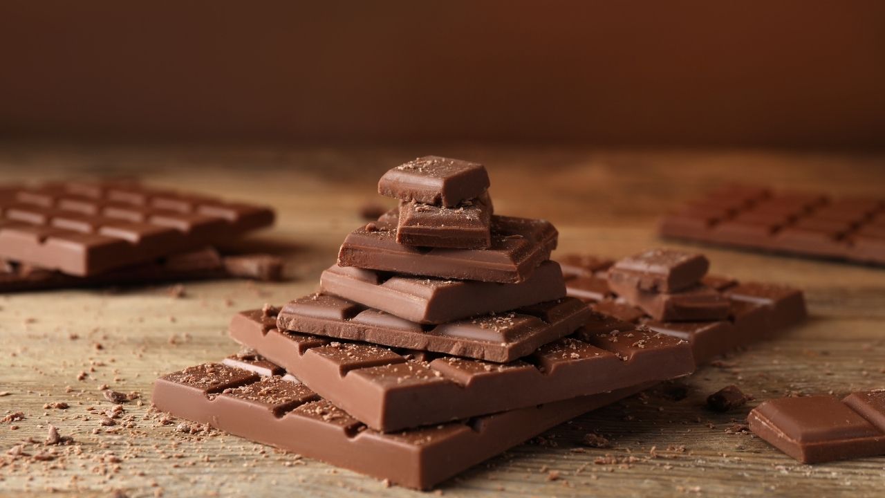 Which Chocolate Is Actually Good for You, According to Science