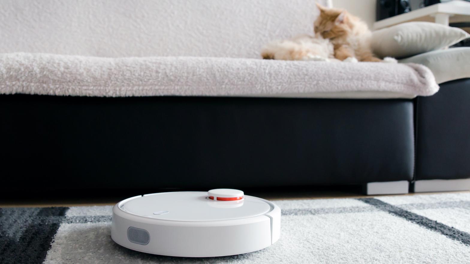 4 Ways to Get the Most Out of Your Robot Vacuum