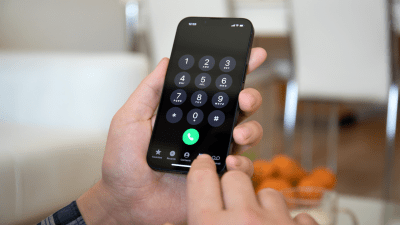 How to Set Up Voicemail on Your iPhone