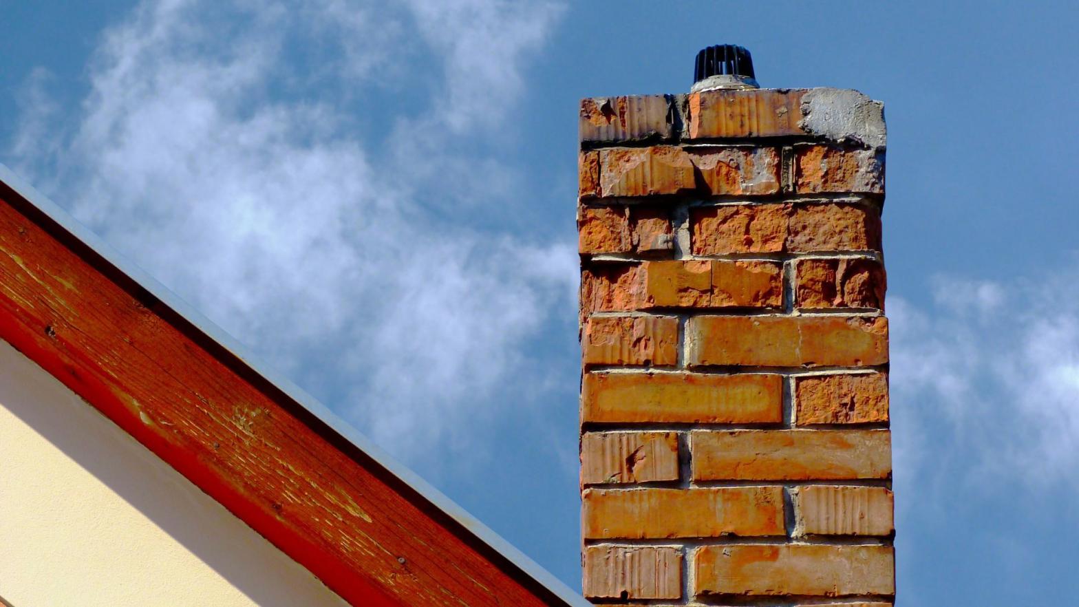 5 Warning Signs Your Chimney Needs Repair