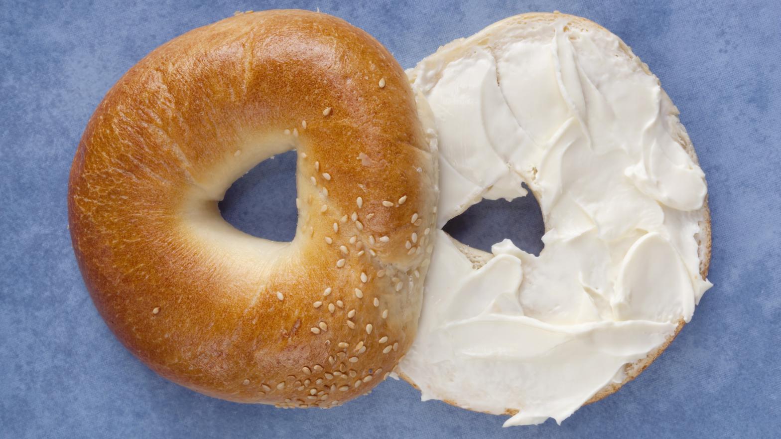 The Best (and Safest) Way to Slice a Bagel