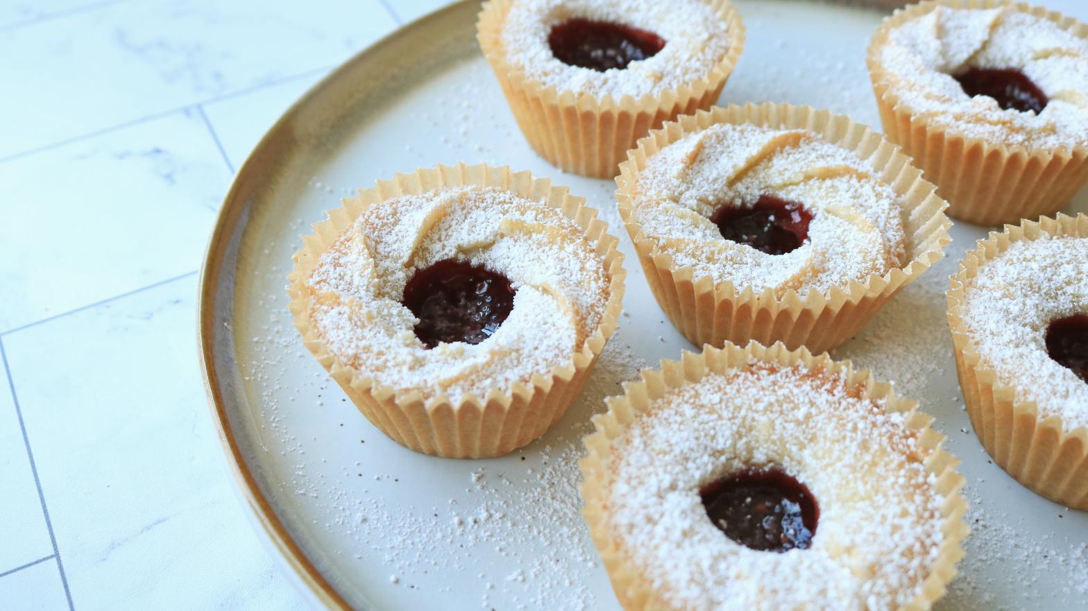 Hallongrottor Are the Buttery Jam Cookies You’ve Been Waiting For