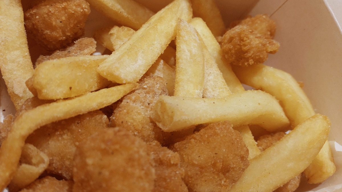 Taste Test: KFC Salt And Vinegar Shaker Popcorn Chicken