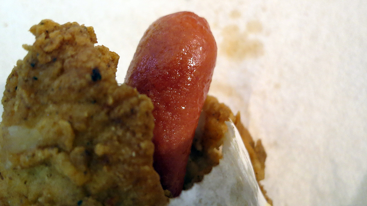 Taste Test: The DIY KFC Double Down Dog