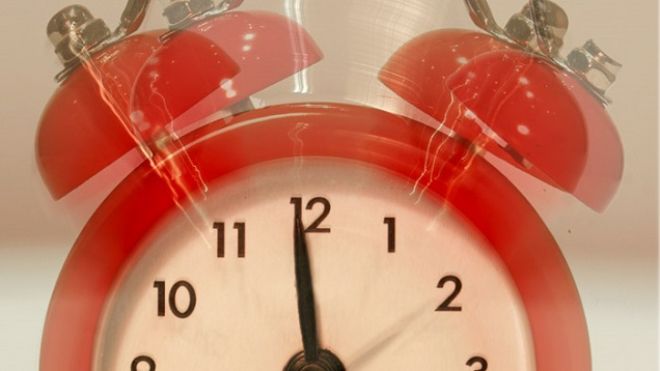 Trick Yourself Into Meeting Self-Set Deadlines By Keeping Them Urgent