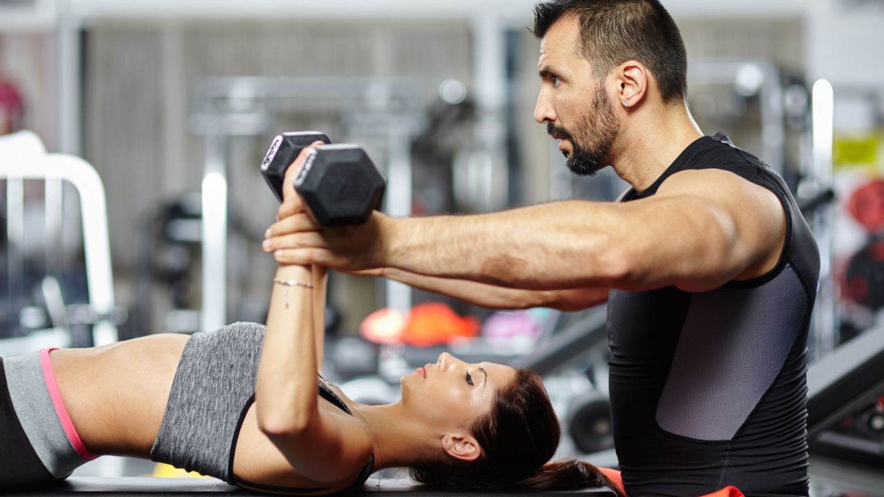 The 10 Most Annoying Habits At The Gym (And How To Deal With Them)