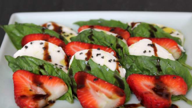 Tip Tester: Can You Substitute Strawberries For Tomatoes When Cooking?