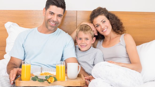 10 Cool Gadgets To Supercharge Breakfast In Bed On Mother’s Day