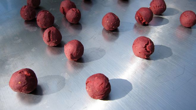 Freeze Leftover Tomato Paste Into Ready-To-Use Spoonfuls