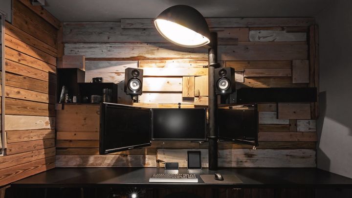 The Reclaimed Wood Workspace