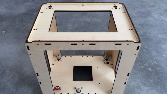 Build A 3D Printer For Under $500 (And A Lot Of Dedication)