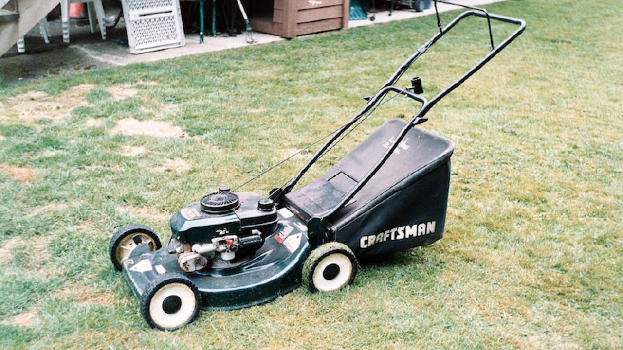 Keep Your Petrol Mower In Tip-Top Shape With This Winter Checklist