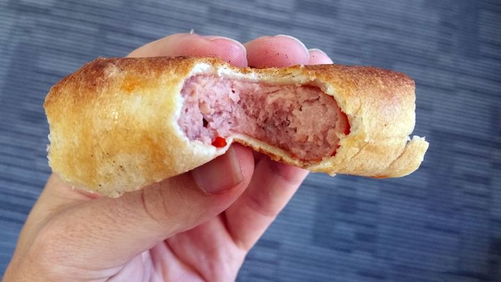 Taste Test: Pizza Hut’s Chillidog And Cheesydog Stuffed Crust Pizzas
