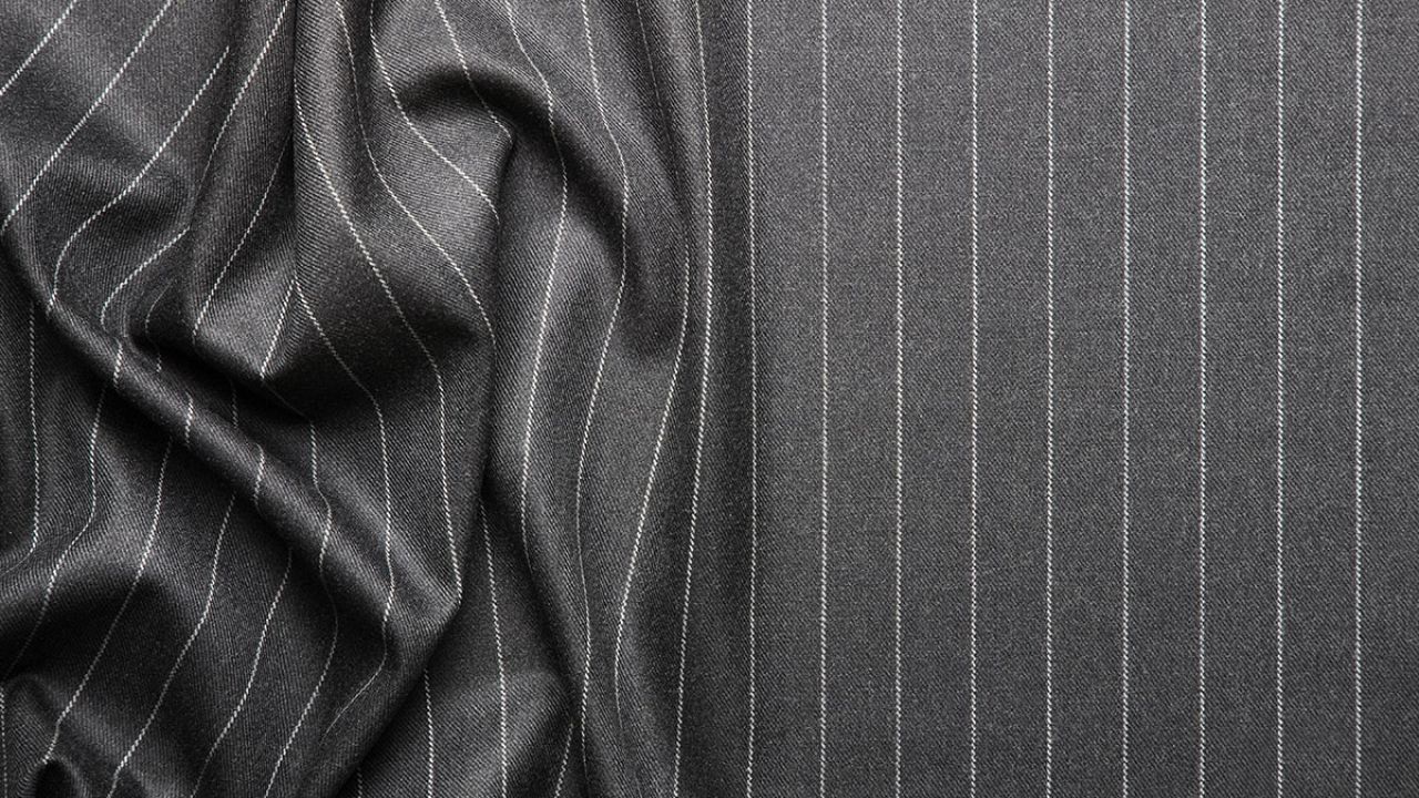 Ask LH: How Can I Stop My Suits From Creasing During Travel?