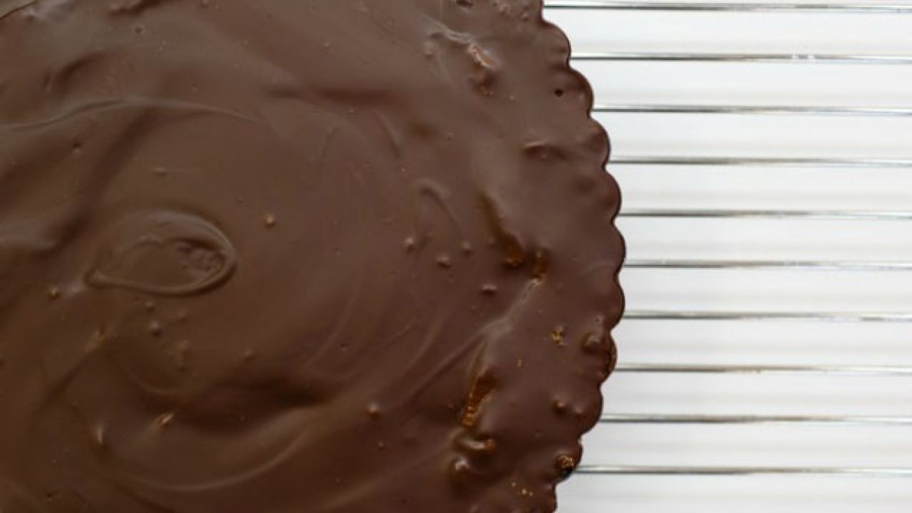 Make A Giant Peanut Butter Cup Because You Deserve It