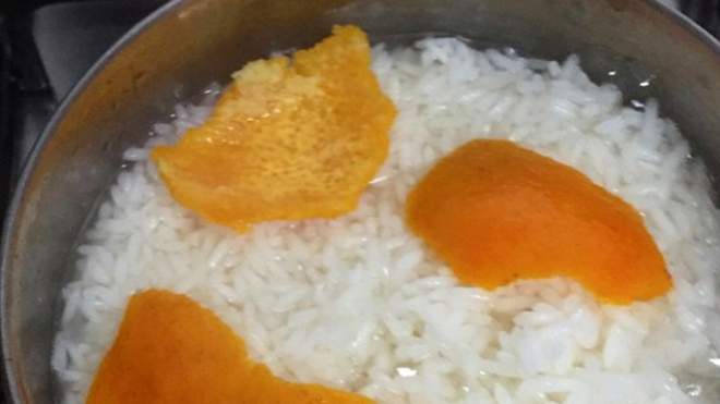 Steam Rice With Orange Rind For A Brighter Flavour