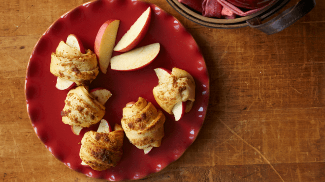 Make Mini Apple Pie Bites In About 15 Minutes