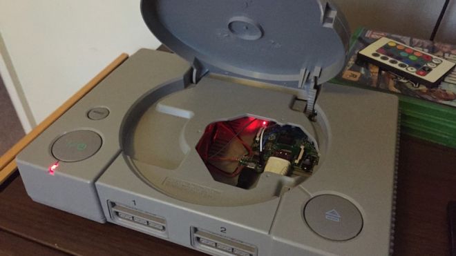 Stuff A Raspberry Pi Into A PlayStation 1 For A Kitschy, Fun Case Mod