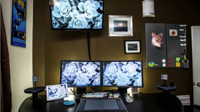 The Artist’s Space-Saving Workspace