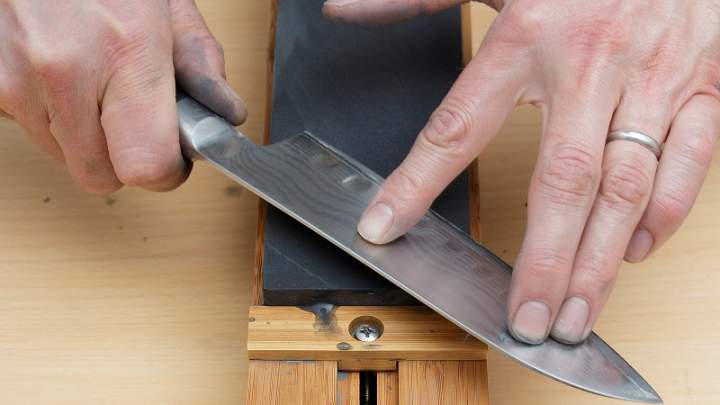 Knife Sharpening Tip From A Master Bladesmith: Apply Adequate Pressure