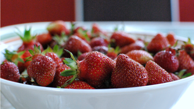 Use Overripe Strawberries To Make Strange Springy Risotto