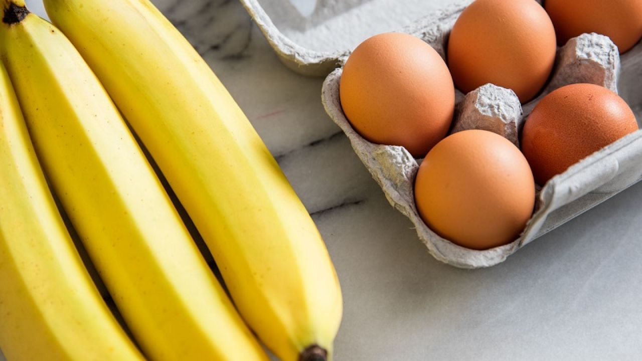 Rapidly Ripen Bananas For Baking With Egg Yolks