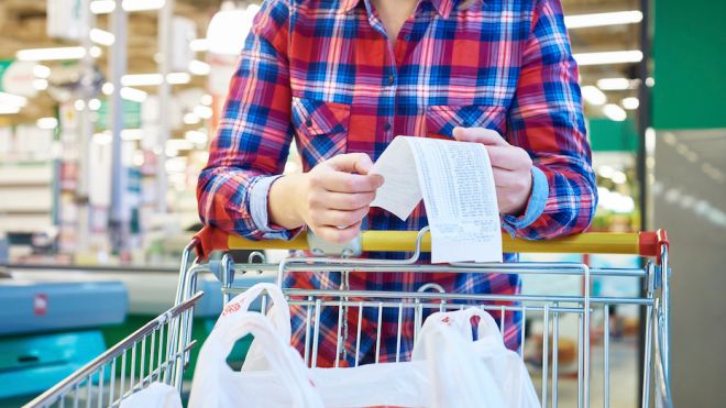 Seven Ways To Save Money On Your Grocery Shopping