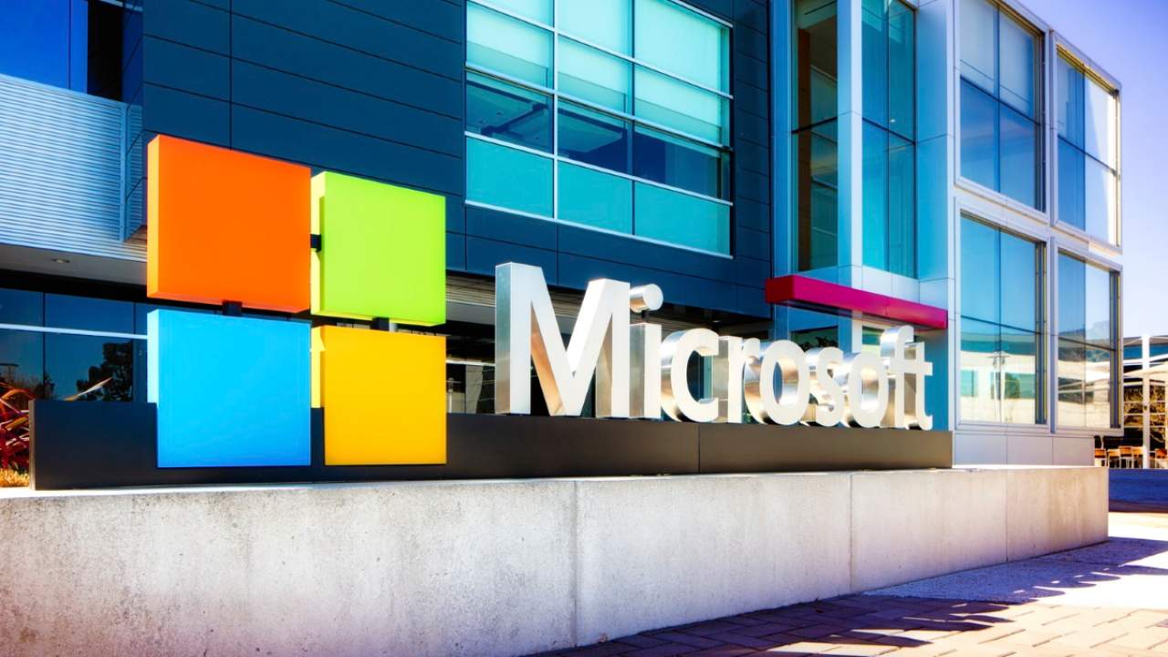 Microsoft Dethrones Salesforce As Top SaaS Provider