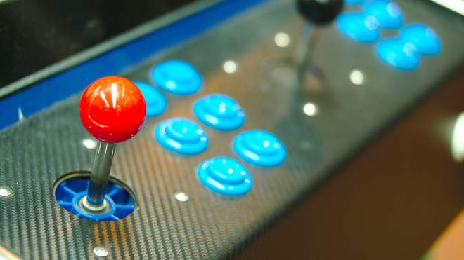Lifehacker’s Static Podcast: Is It Legal To Play Video Games On An Emulator?