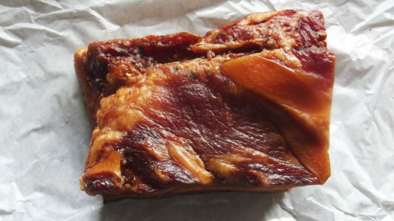 Make A Smokey, Savoury Stock With Bacon And Seaweed