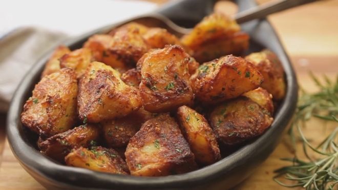 Make Crispier Roasted Potatoes By Roughing Them Up First