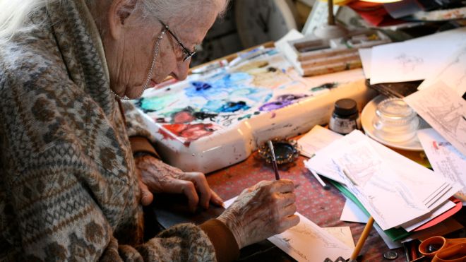 Curb Your Shopping Habit By Focusing Your Energy On Creating Hobbies