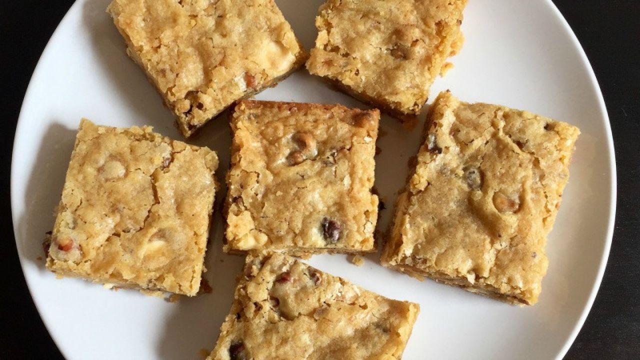 Why You Should Put Tahini In Your Blondies (And Other Sweets)
