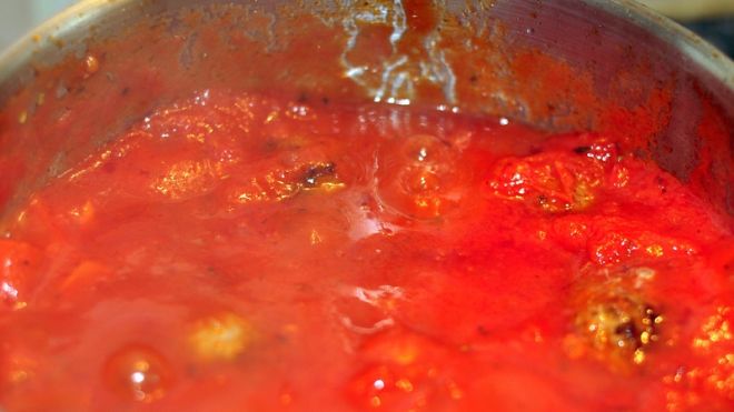 Make Store-Bought Pasta Sauce Taste Homemade With A Quick Simmer