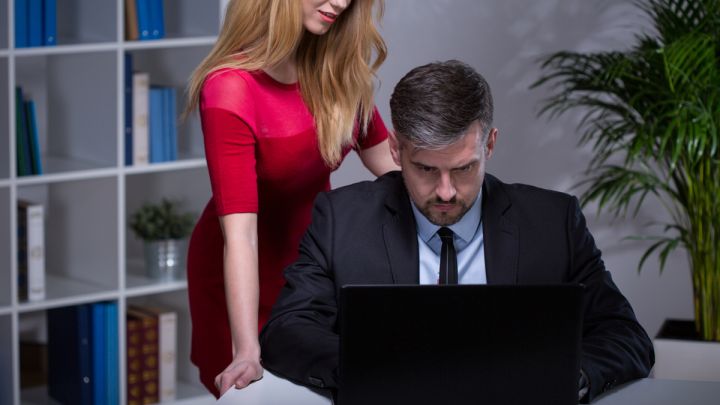 Is It Legal To Have Sex With Your Employees?