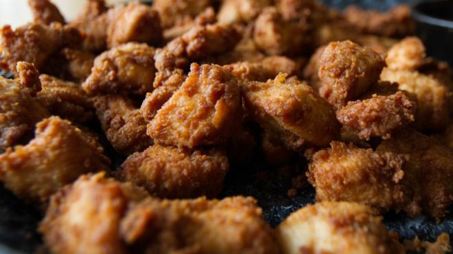 Fry Chicken To Perfection Using This Fast Food Colour Guide