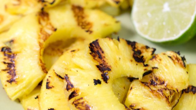 Grilled Pineapple Wrapped In Prosciutto Is Your New Go-To Appetiser