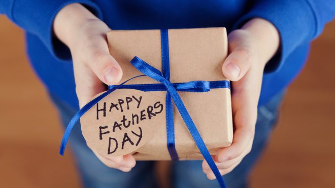 Dads Want Gadgets And Not Socks And Jocks For Fathers Day