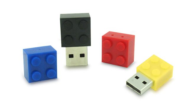 Deals: 30% Off These Toy Block USB Drives