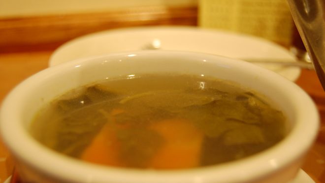 Why You Should Add Vinegar To Your Chicken Stock