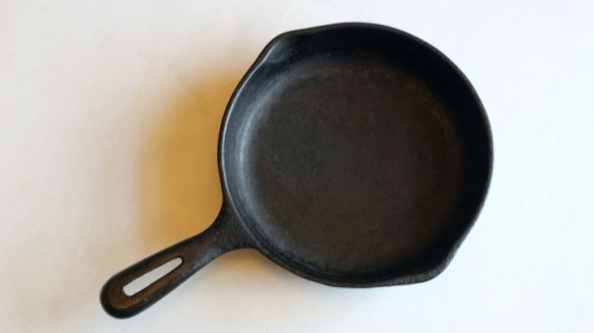 Restore A Rusty Old Cast Iron Frying Pan