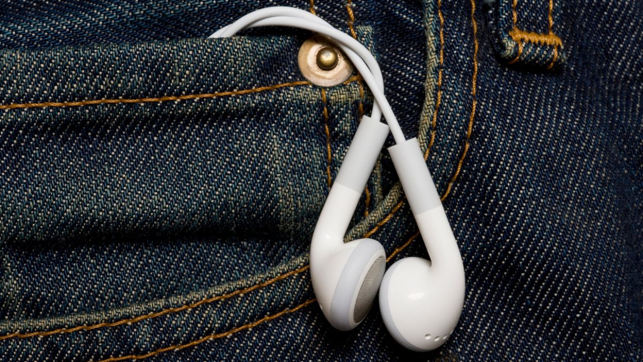 Ask LH: How Can I Stop My Earphone Buds From Breaking?