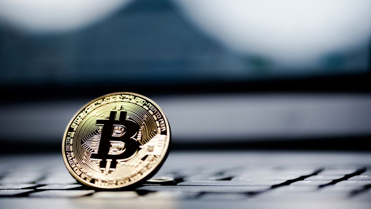 Lifehacker’s Guide To Investing In Bitcoin