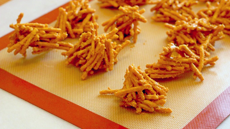 Haystacks Are The Easiest Two-Ingredient Confection You’ll Make All Season