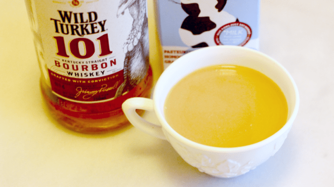 3-Ingredient Happy Hour: A Bourbon-y Eggnog ‘Latte’