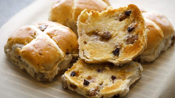 PSA: Hot Cross Buns Are Now Available At Woolworths And Coles
