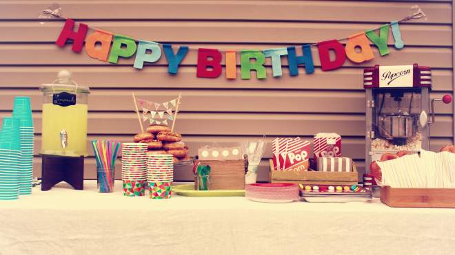 Be The Parent Who Puts ‘No Gifts’ On Your Kid’s Birthday Party Invite 