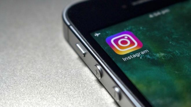 Use Instagram’s Collections Feature To Save Interesting Posts